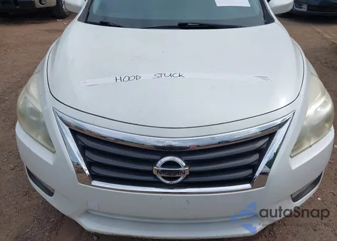 2015 Nissan Altima 2.5 S from USA, damaged, VIN 1N4AL3AP2FC176022